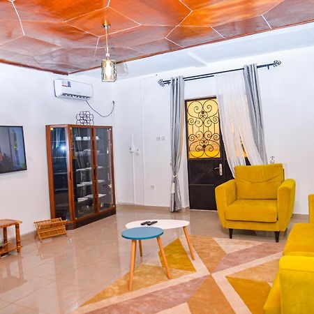 Appartement Meuble 2 Chambres Avec Salle De Bain - 1 Salon - 1E Cuisine - La Concorde - Quartier Nkomkana Yaoundé Εξωτερικό φωτογραφία