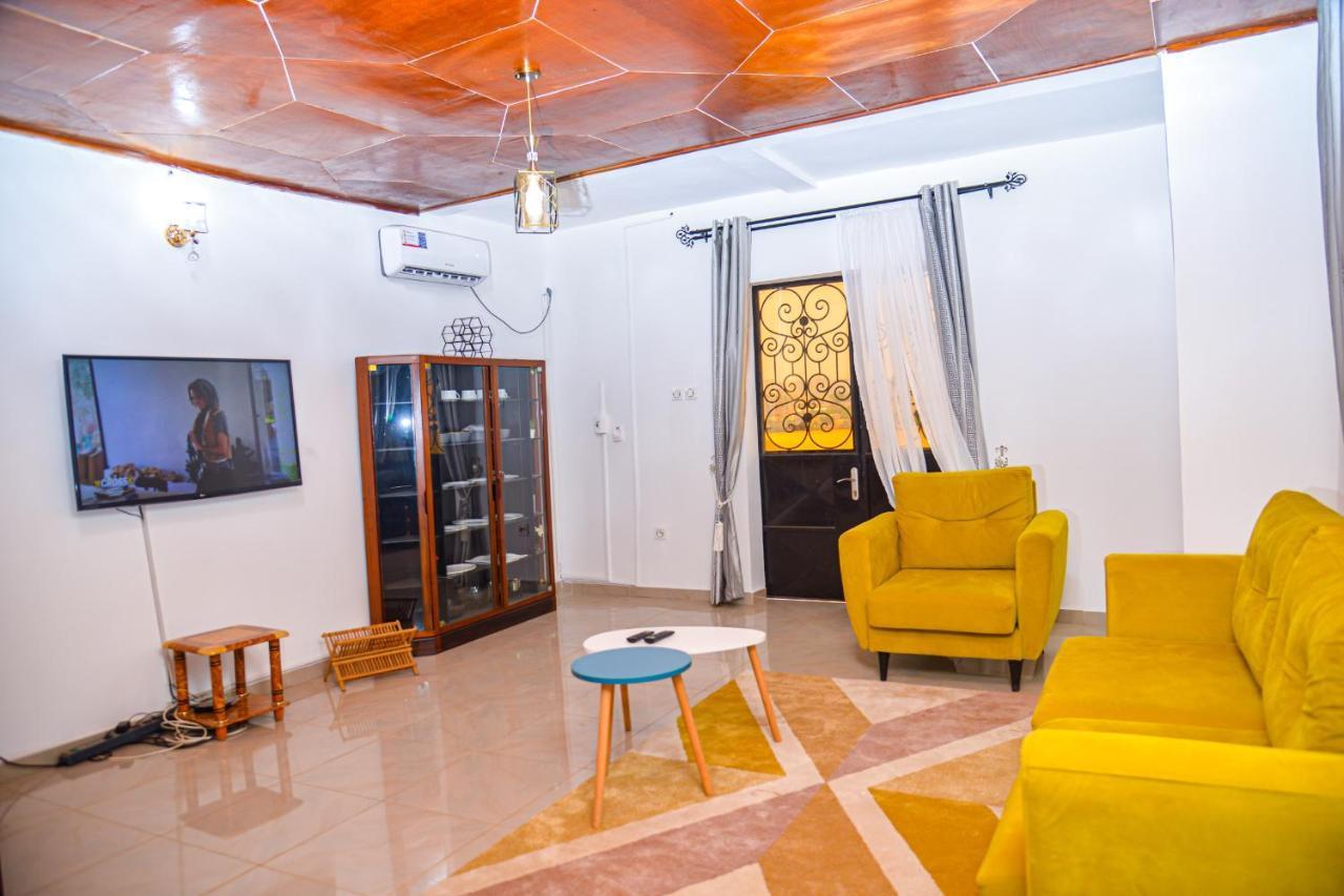 Appartement Meuble 2 Chambres Avec Salle De Bain - 1 Salon - 1E Cuisine - La Concorde - Quartier Nkomkana Yaoundé Εξωτερικό φωτογραφία